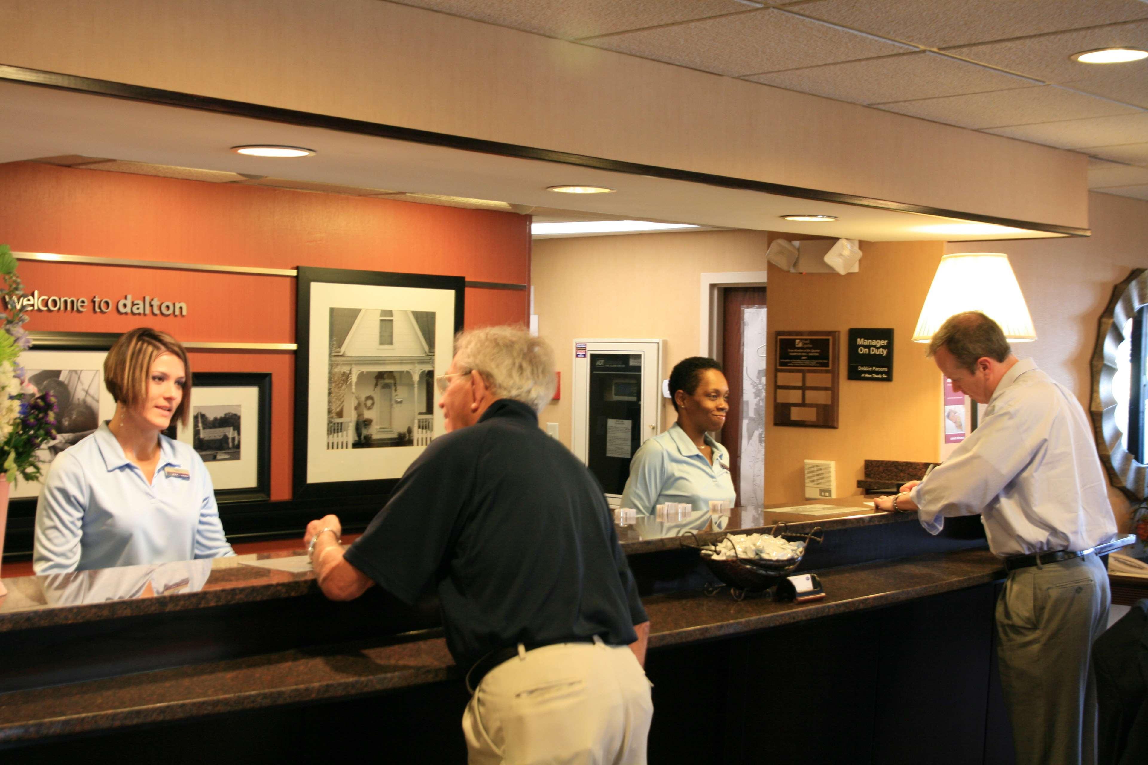 Hampton Inn Dalton Luaran gambar