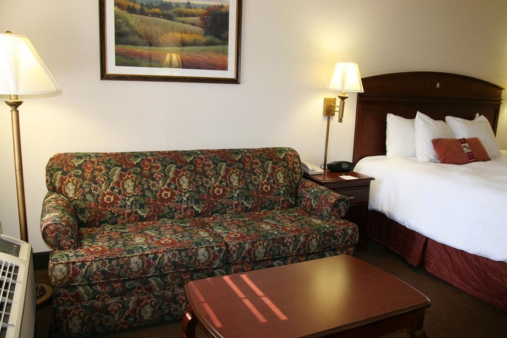 Hampton Inn Dalton Bilik gambar