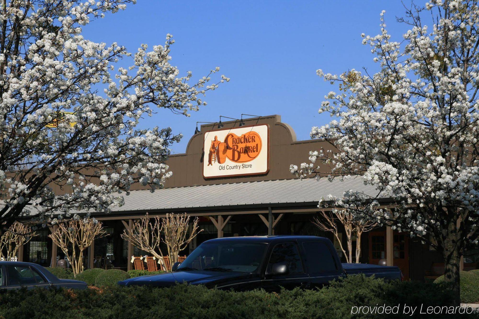 Hampton Inn Dalton Servis gambar