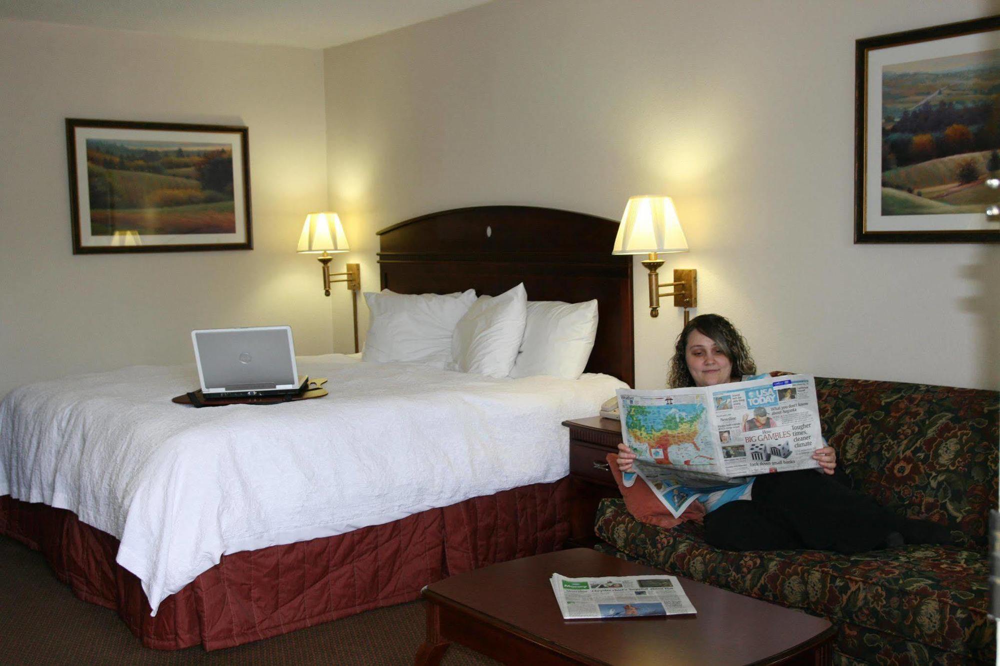 Hampton Inn Dalton Luaran gambar